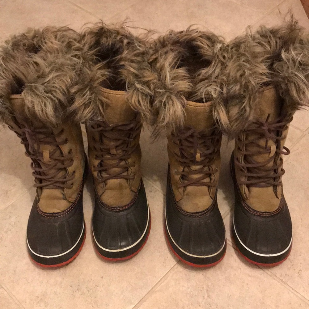 Look alike sorel boots